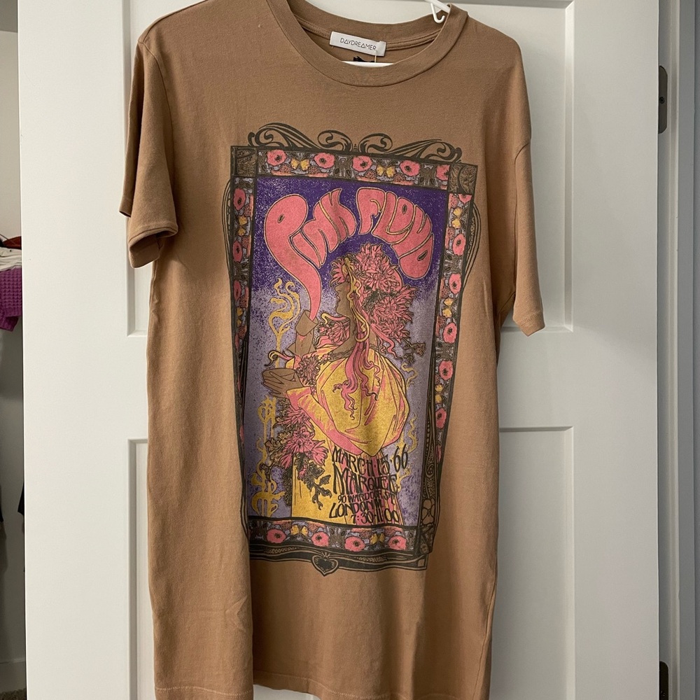 clad and cloth pink floyd oversized tee